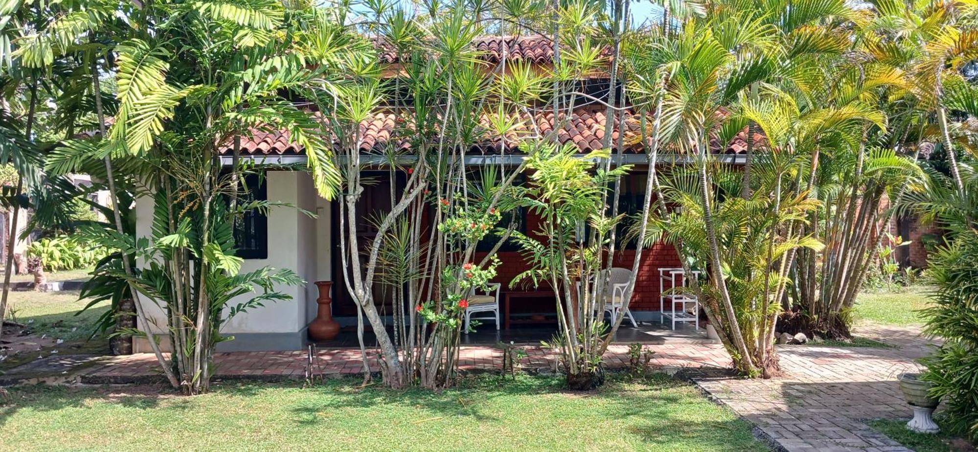 Cottage Garden Bungalows Моратува Екстер'єр фото